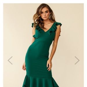 Beautiful hunter green High and low dress. Worn once size L